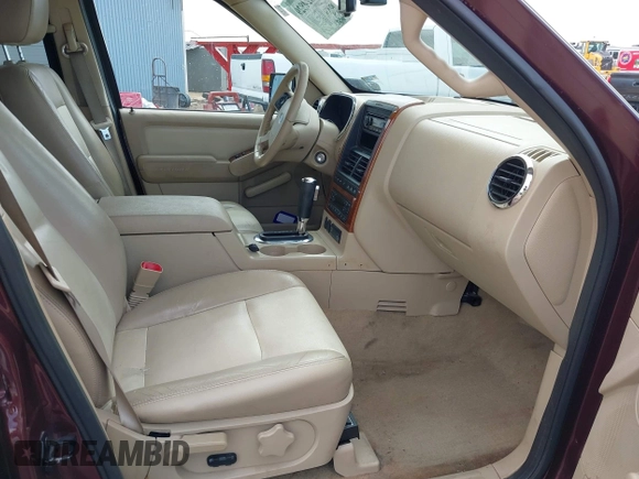 2006 Ford Explorer Eddie Bauer with VIN 1FMEU74E16UA41632, listed as a IAAI auction lot 42624829 with 195,201 mi miles and . Bid and sale history available at DreamBid. Image 5.