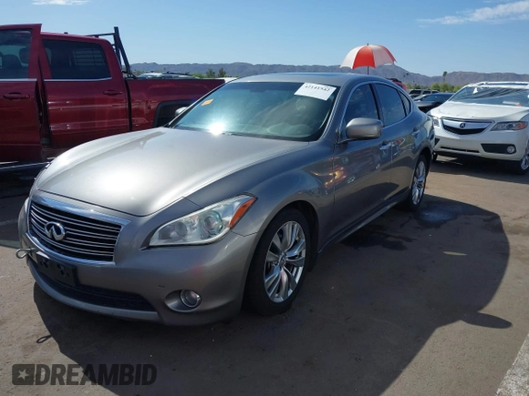 2013 Infiniti M37 with VIN JN1BY1AP3DM514462, listed as a IAAI auction lot 42141542 with 175,403 mi miles. Bid and sale history available at carsss.com. Image 17.