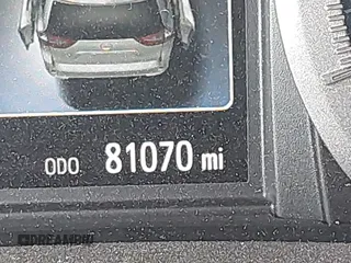 2019 Toyota Sienna XLE Auto Access Seat with VIN 5TDYZ3DC4KS015406, listed as a IAAI auction lot 42067648 with 81,070 mi miles. Bid and sale history available at carsss.com. Image 16.
