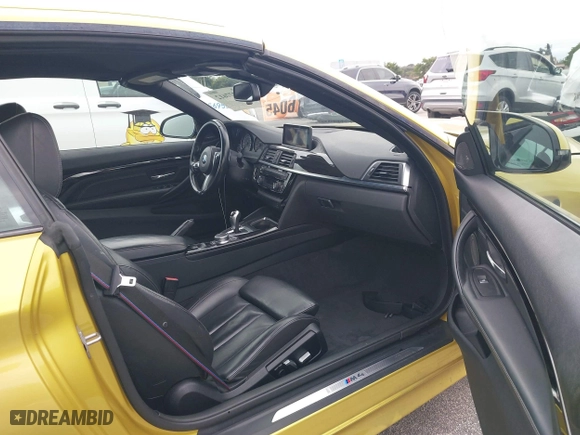 2020 BMW M4 with VIN WBS4Z9C07L5P19415, listed as a IAAI auction lot 41377612 with 35,987 mi miles. Bid and sale history available at carsss.com. Image 5.