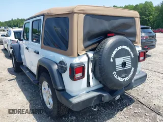2019 Jeep Wrangler Unlimited Sport S with VIN 1C4HJXDN2KW508341, listed as a IAAI auction lot 42286619 with 49,410 mi miles and . Bid and sale history available at DreamBid. Image 3.