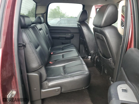 2008 Chevrolet Silverado 1500 LT w/1LT with VIN 2GCEK13J781339087, listed as a Copart auction lot 51116945 with 311,190 mi miles and Salvage Title. Bid and sale history available at carsss.com. Image 10.