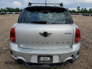 2015 MINI Countryman S z VIN WMWZC3C53FWT04644, wystawiony jako Copart lot #56415645 z przebiegiem 136 552 mil mil oraz Szkoda całkowita • Salvage title. Historia ofert i sprzedaży dostępna na DreamBid. Obrazek 6.