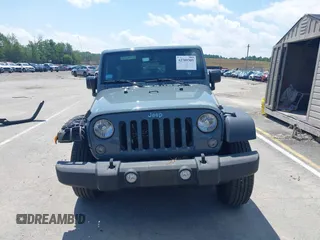 2015 Jeep Wrangler Unlimited Freedom с VIN 1C4BJWDG6FL639510, выставлен на аукционе IAAI как лот 42709305 с пробегом 122 266 миль миль и . История ставок и продаж доступна на DreamBid. Изображение 12.
