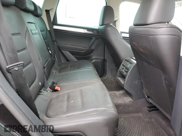 2015 Volkswagen Touareg Sport with VIN WVGEF9BP3FD004771, listed as a Copart auction lot 58668125 with 64,422 mi miles and Clean title. Bid and sale history available at DreamBid. Image 11.