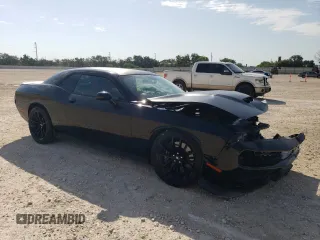 2019 Dodge Challenger R/T Scat Pack z VIN 2C3CDZFJ0KH540554, wystawiony jako Copart lot #56832535 z przebiegiem 59 298 mil mil oraz Szkoda całkowita • Salvage title. Historia ofert i sprzedaży dostępna na DreamBid. Obrazek 4.