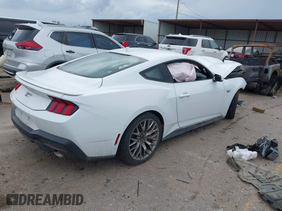 2024 Ford Mustang GT with VIN 1FA6P8CF2R5402483, listed as a IAAI auction lot 41885591 with 37,733 mi miles and . Bid and sale history available at DreamBid. Image 4.