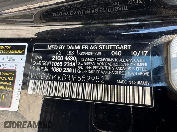 2018 Mercedes-Benz C 300 z VIN WDDWJ4KB3JF659952, wystawiony jako Copart lot #62150725 z przebiegiem 75 589 mil mil oraz Czysty tytuł • Clean title. Historia ofert i sprzedaży dostępna na DreamBid. Obrazek 10.