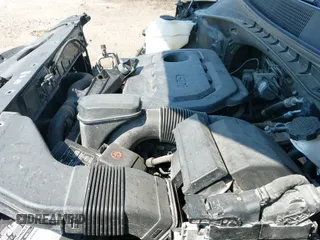 2019 Kia Sorento L with VIN 5XYPG4A34KG517695, listed as a IAAI auction lot 42924461 with 90,064 mi miles and . Bid and sale history available at DreamBid. Image 20.