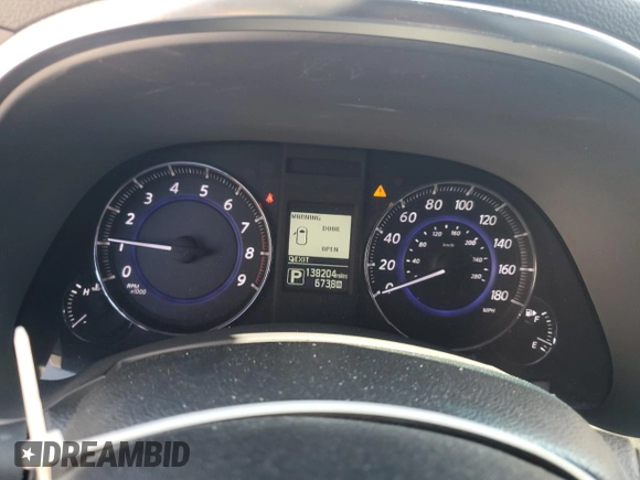 2016 Infiniti QX70 with VIN JN8CS1MU5GM671150, listed as a Copart auction lot 52482345 with 138,204 mi miles and Salvage title. Bid and sale history available at DreamBid. Image 9.