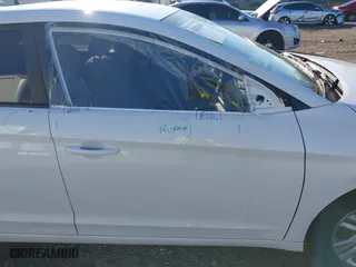 2019 Hyundai Elantra SEL with VIN 5NPD84LF4KH460401, listed as a IAAI auction lot 41826548 with 179,951 mi miles. Bid and sale history available at carsss.com. Image 6.