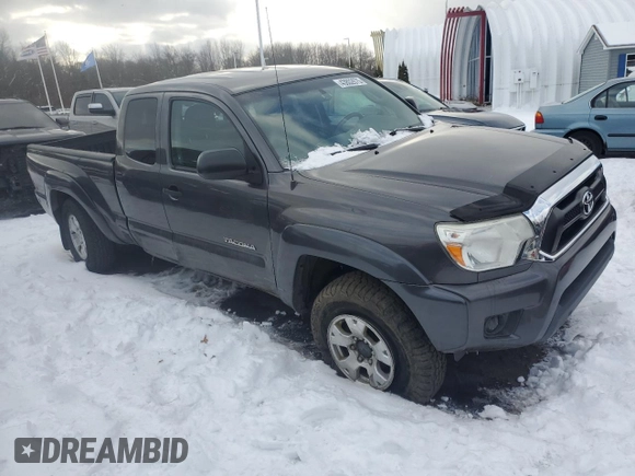 2013 Toyota Tacoma z VIN 5TFUU4EN2DX052230, wystawiony jako Copart lot #43802675 z przebiegiem 102 410 mil mil oraz Szkoda całkowita • Salvage title. Historia ofert i sprzedaży dostępna na DreamBid. Obrazek 4.