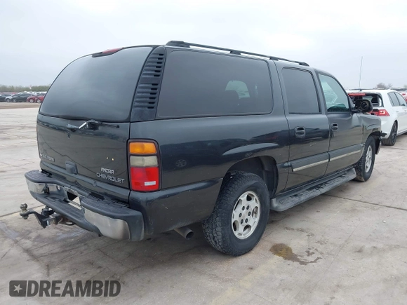 2005 Chevrolet Suburban LT with VIN 3GNEC16Z95G131012, listed as a IAAI auction lot 41249292 with 269,331 mi miles and . Bid and sale history available at DreamBid. Image 4.