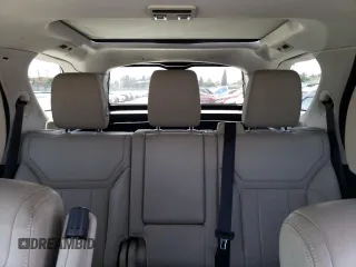 2019 Land Rover Discovery SE with VIN SALRG2RV0K2401898, listed as a Copart auction lot 69344504 with 31,548 mi miles and Salvage Title. Bid and sale history available at carsss.com. Image 10.