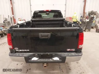 2008 GMC Sierra 1500 Work Truck with VIN 1GTEK14C88Z323391, listed as a IAAI auction lot 41729808 with 122,444 mi miles. Bid and sale history available at carsss.com. Image 16.