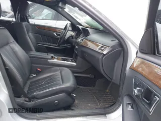 2016 Mercedes-Benz E-Class E 350 Luxury with VIN WDDHH8JBXGB335197, listed as a IAAI auction lot 41344354 with 96,164 mi miles. Bid and sale history available at carsss.com. Image 5.