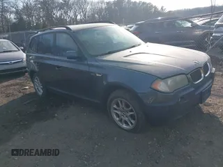 2004 BMW X3 2.5i with VIN WBXPA73474WB26979, listed as a IAAI auction lot 41647877 with 999,999 mi miles. Bid and sale history available at carsss.com. Image 1.