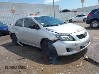 2010 Toyota Corolla z VIN 1NXBU4EE0AZ382268, wystawiony jako IAAI lot #42439566 z przebiegiem 194 766 mil mil oraz . Historia ofert i sprzedaży dostępna na DreamBid. Obrazek 1.