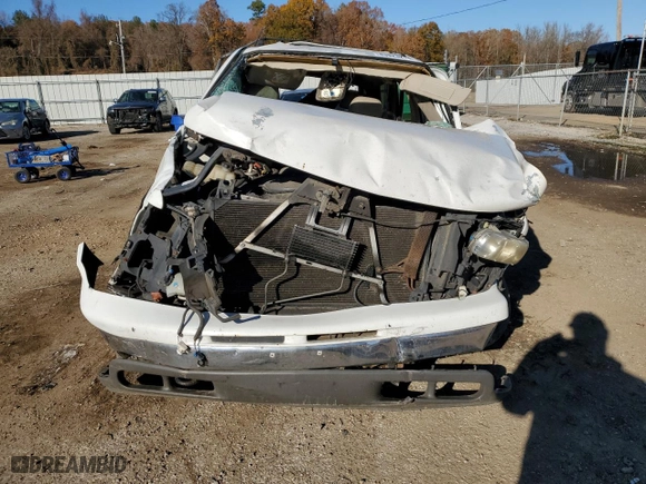 2002 Chevrolet Tahoe LS with VIN 1GNEK13Z42J216454, listed as a Copart auction lot 83823214 with 0 mi miles and Salvage Title. Bid and sale history available at carsss.com. Image 5.