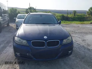 2011 BMW 3 Series 328i xDrive with VIN WBAUU3C50BA542420, listed as a IAAI auction lot 42463583 with 140,053 mi miles and . Bid and sale history available at DreamBid. Image 12.