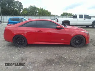 2016 Cadillac ATS-V z VIN 1G6AN1RY6G0161714, wystawiony jako IAAI lot #42394727 z przebiegiem 84 041 mil mil oraz . Historia ofert i sprzedaży dostępna na DreamBid. Obrazek 13.
