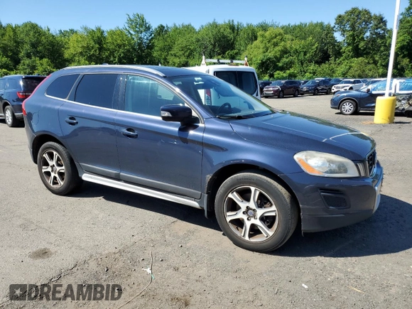 2013 Volvo XC60 T6 with VIN YV4902DZ9D2450877, listed as a Copart auction lot 65319795 with 197,234 mi miles and Clean title. Bid and sale history available at DreamBid. Image 4.