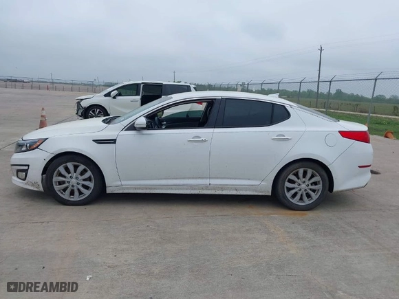 2015 Kia Optima EX with VIN 5XXGN4A76FG491572, listed as a IAAI auction lot 41940147 with 119,770 mi miles. Bid and sale history available at carsss.com. Image 14.