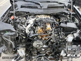 2024 Land Rover Defender X-Dynamic SE with VIN SALE2EEU7R2342094, listed as a Copart auction lot 82768174 with 11,890 mi miles and Salvage Title. Bid and sale history available at carsss.com. Image 12.