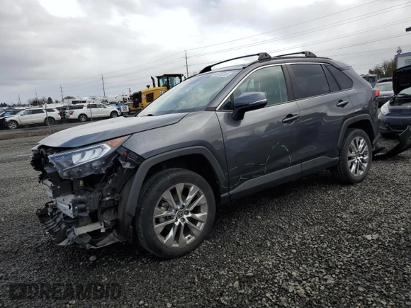 2021 Toyota RAV4 XLE Premium with VIN 2T3A1RFV9MC181112, listed as a Copart auction lot 46335305 with 69,661 mi miles and Salvage title. Bid and sale history available at DreamBid. Image 1.