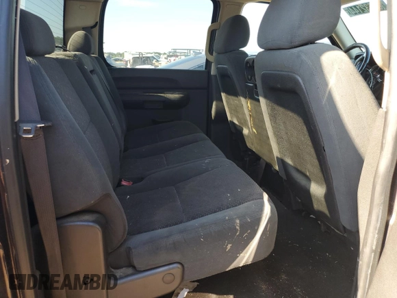 2008 Chevrolet Silverado 1500 1LT with VIN 2GCEC130081124610, listed as a Copart auction lot 62532144 with 321,971 mi miles and Clean Title. Bid and sale history available at DreamBid. Image 10.