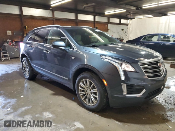 2019 Cadillac XT5 Luxury AWD z VIN 1GYKNDRS7KZ160956, wystawiony jako Copart lot #57154785 z przebiegiem 74 937 mil mil oraz Szkoda całkowita • Salvage title. Historia ofert i sprzedaży dostępna na DreamBid. Obrazek 4.