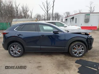 2025 Mazda CX-30 S Preferred with VIN 3MVDMBCMXSM752383, listed as a IAAI auction lot 41555027 with 785 mi miles and . Bid and sale history available at DreamBid. Image 13.