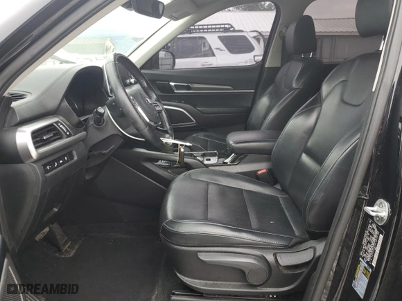 2020 Kia Telluride LX with VIN 5XYP24HCXLG079786, listed as a Copart auction lot 43041695 with 112,307 mi miles and Salvage Title. Bid and sale history available at carsss.com. Image 7.