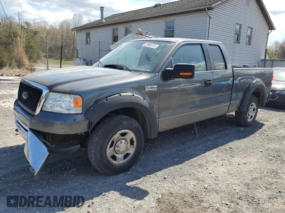 2007 Ford F-150 XLT with VIN 1FTPX14597NA52942, listed as a Copart auction lot 52980215 with 149,889 mi miles and Salvage Title. Bid and sale history available at carsss.com. Image 1.