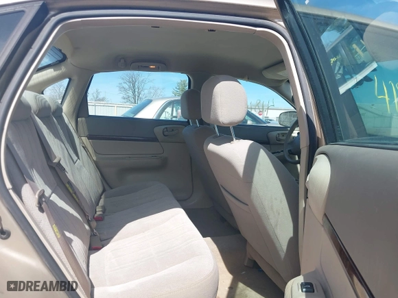 2004 Chevrolet Impala with VIN 2G1WF52E549302855, listed as a IAAI auction lot 41816288 with 165,208 mi miles. Bid and sale history available at carsss.com. Image 8.