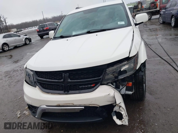 2017 Dodge Journey Crossroad Plus z VIN 3C4PDCGB8HT517069, wystawiony jako IAAI lot #41553745 z przebiegiem 77 926 mil mil oraz . Historia ofert i sprzedaży dostępna na DreamBid. Obrazek 12.