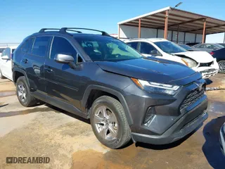 2022 Toyota RAV4 Hybrid XLE with VIN JTMRWRFV6ND165774, listed as a IAAI auction lot 41587093 with 48,578 mi miles. Bid and sale history available at carsss.com. Image 1.