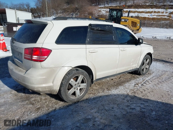 2016 Dodge Journey SE with VIN 3C4PDCAB6GT186547, listed as a IAAI auction lot 41263862 with 200,748 mi miles. Bid and sale history available at carsss.com. Image 4.