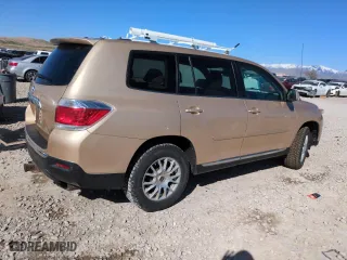 2011 Toyota Highlander with VIN 5TDBK3EH5BS060181, listed as a Copart auction lot 50558775 with 108,457 mi miles and Salvage Title. Bid and sale history available at carsss.com. Image 3.