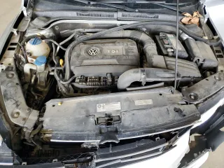 2015 Volkswagen Jetta SE with VIN 3VWD07AJ4FM404097, listed as a Copart auction lot 55054165 with 107,803 mi miles and Salvage title. Bid and sale history available at DreamBid. Image 11.