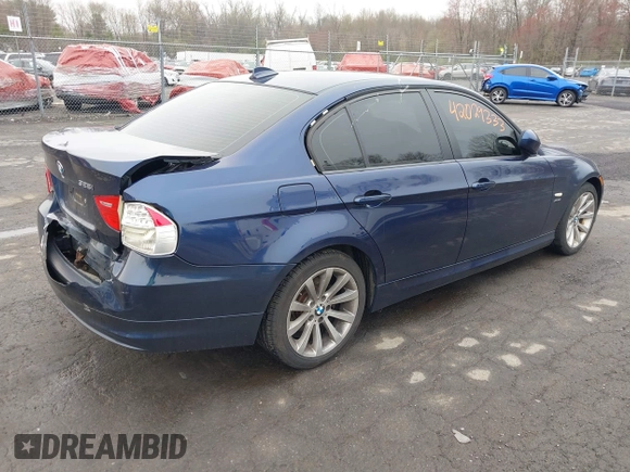 2011 BMW 3 Series 328i xDrive with VIN WBAPK5G58BNN24409, listed as a IAAI auction lot 42029333 with 100,819 mi miles and . Bid and sale history available at DreamBid. Image 4.