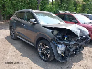 2020 Hyundai Tucson SEL with VIN KM8J3CAL3LU275649, listed as a IAAI auction lot 42439468 with 91,241 mi miles and . Bid and sale history available at DreamBid. Image 1.