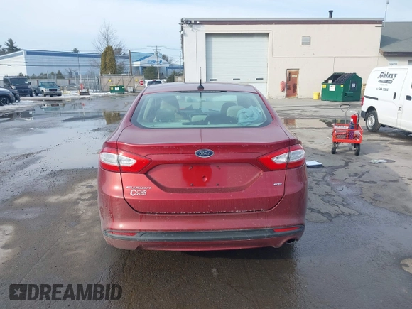 2013 Ford Fusion SE with VIN 3FA6P0H79DR121662, listed as a IAAI auction lot 41661070 with 142,638 mi miles. Bid and sale history available at carsss.com. Image 17.