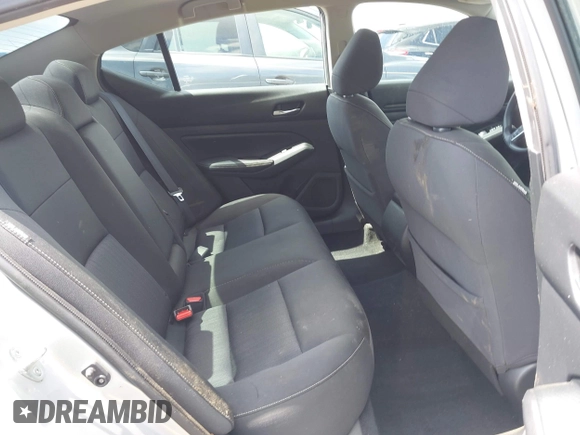 2019 Nissan Altima S with VIN 1N4BL4BV6KC211808, listed as a IAAI auction lot 41981312 with 96,362 mi miles and . Bid and sale history available at carsss.com. Image 8.