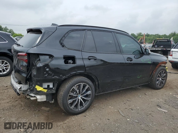 2020 BMW X5 M50i with VIN 5UXJU4C04L9C63640, listed as a Copart auction lot 63215564 with 45,172 mi miles and Salvage Title. Bid and sale history available at carsss.com. Image 3.