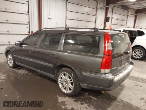 2003 Volvo V70 with VIN YV1SW58D632315898, listed as a IAAI auction lot 41317254 with 153,768 mi miles and . Bid and sale history available at DreamBid. Image 3.
