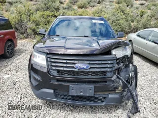 2017 Ford Police Interceptor Utility z VIN 1FM5K8AR1HGC86676, wystawiony jako Copart lot #56984885 z przebiegiem 88 933 mil mil oraz Tytuł czysty. Historia ofert i sprzedaży dostępna na DreamBid. Obrazek 5.