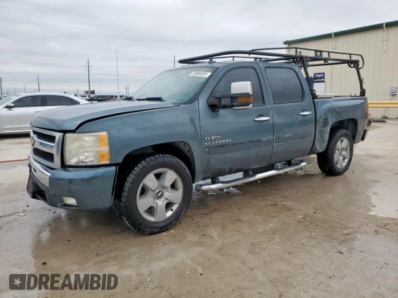 2011 Chevrolet Silverado 1500 LT with VIN 3GCPCSE0XBG266523, listed as a Copart auction lot 50088555 with 224,874 mi miles and Salvage Title. Bid and sale history available at DreamBid. Image 1.