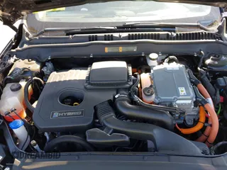 2019 Ford Fusion SEL with VIN 3FA6P0MU6KR252797, listed as a IAAI auction lot 41994504 with 106,029 mi miles and . Bid and sale history available at DreamBid. Image 10.