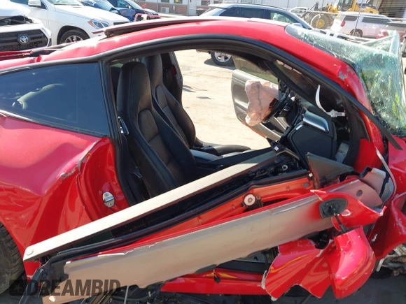 2018 Porsche 911 Carrera S with VIN WP0AB2A97JS123551, listed as a IAAI auction lot 41903716 with Not Provided miles and . Bid and sale history available at DreamBid. Image 18.